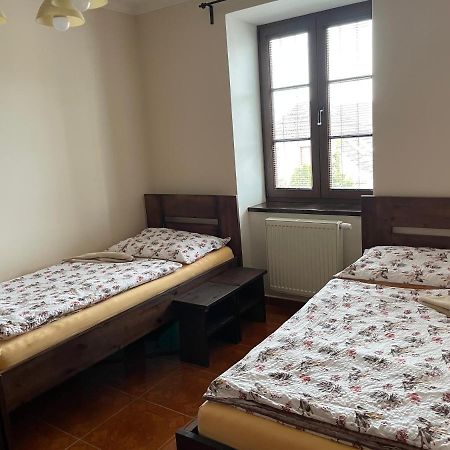 Cetnicka Stanice Hluboka Hluboka nad Vltavou Ngoại thất bức ảnh